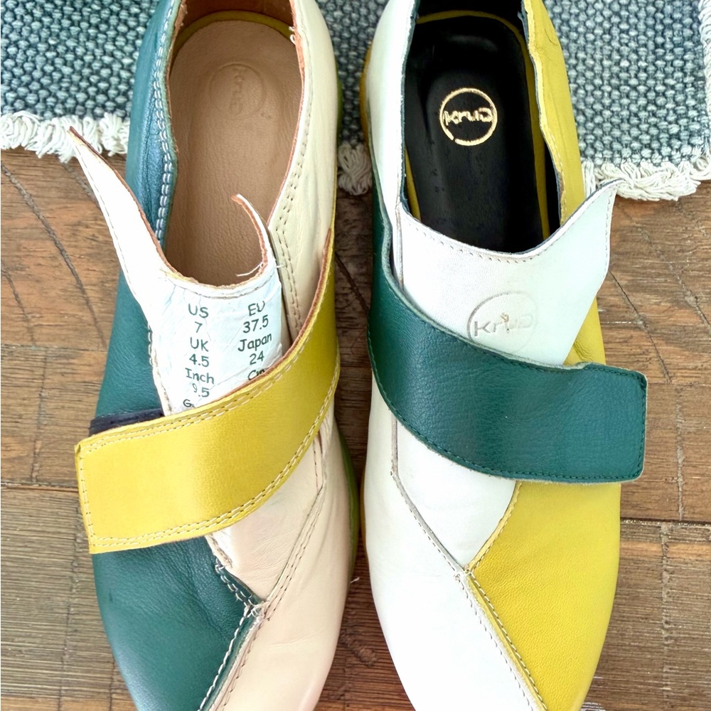 KRUG Yelow & Green Shoes